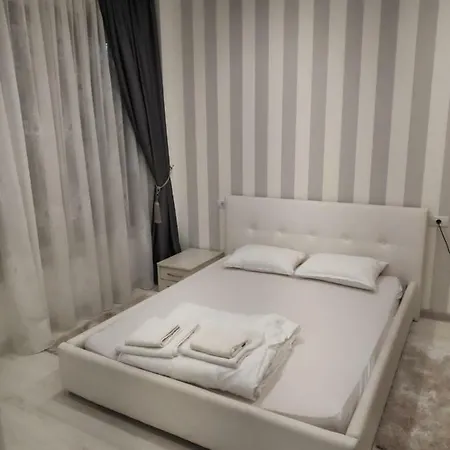 Apartment Luxury & Quiet For 6 Cluj-Napoca